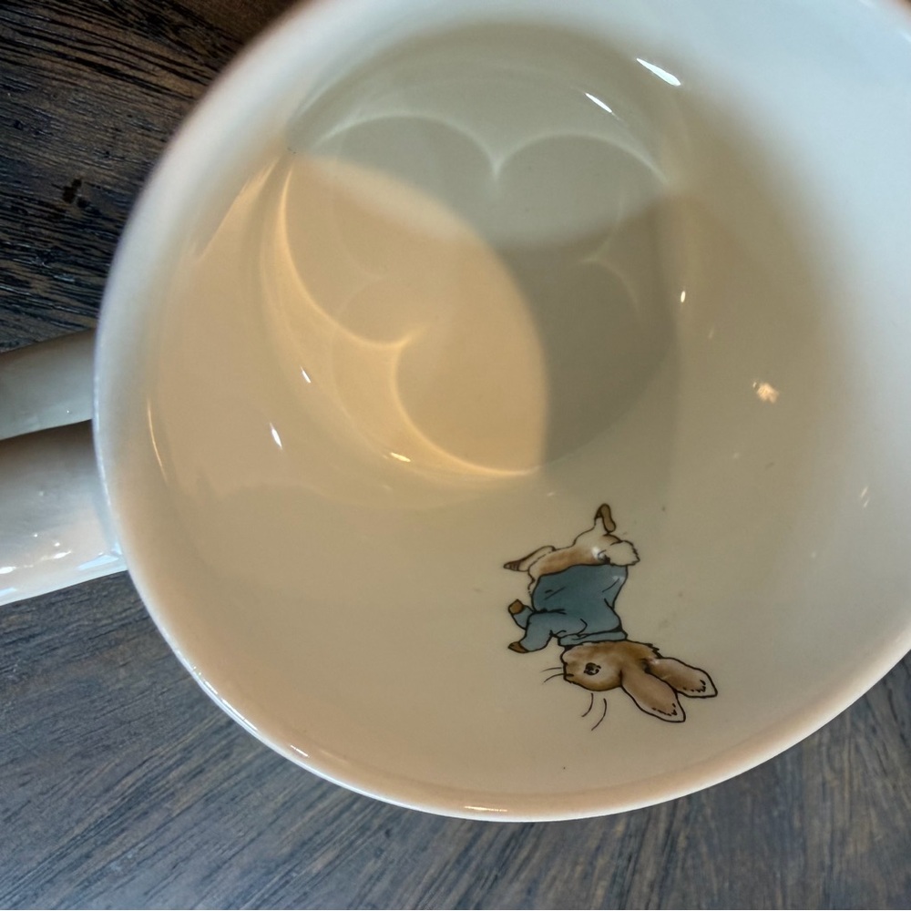 Wedgwood Beatrix Potter Peter Rabbit Easter Mug Bone China England - Picture 5 of 9